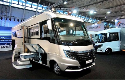 Niesmann Bischoff Flair 920 LE 2016 пробег 9700 км Производство Германия Один владелец идеальное состояние Спальных мест 5 с ремнями безопасности 4 Длина 927 ширина 240 высота 334 см Разрешенная масса 7490 кг категория С Тип легковой M1 Шасси IVECO Daily 3л АКПП 205лс Топливный бак 170л дизель Пневмоподвеска задней оси Отопление ALDE теплообменник для двигателя Запас воды 370л Серый бак 250л Газ 2х24л Кассетный туалет Спальные места 2х 206х85 195х140 172х108 см Холодильник 190л Духовка над холодильником 3 батареи по 150Ач 3 солнечных панели по 80 Вт Инвертор 2000 Вт Навигация Спутниковая антенна автоматическая Два телевизора 24 дюйма Стояночные гидравлические опоры автоматического выравнивания Тент маркиза 6х3м с электроприводом и пультом<br /></noscript>
2 кондиционера Фаркоп на прицеп до 3500 кг Внешний душ Внешняя розетка для газового прибора
