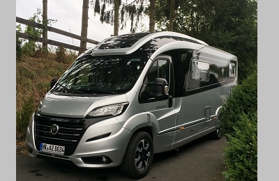 2017 год пробег 48900 км FIAT Ducato Heavy Multijet 179 лс АКПП разрешенная максимальная масса 4500 кг Мест с ремнями спальных мест 2 Длина ширина высота 743 225 227 см Дизельный топливный бак 120 л Тент Отопление Truma Combi 6 Дополнительное отопление ALDE Отдельный душ Подогрев сиденья<br /></noscript>
Круиз контроль Объем холодильника 95 л Бак чистой воды 200 л бак сточной воды 100 л изолированные Аккумулятор 95 Ач<br />
Кожаный руль и рычаг Литые диски Plus со стандартными шинами Подушка безопасности водителя подстаканники в центральной консоли Регулируемое сиденье водителя Ящик для хранения под пассажирским сиденьем Центральный замок с дистанционным управлением Дополнительный матрас между односпальными кроватями Декоративные элементы Natural Look<br />
Кондиционирование воздуха под полом Полы с подогревом Панорамныей люк над жилой зоной Батарея в жилой зоне<br />
Светодиодное освещение жилой зоны Панель управления системами дома Солнечная панель Синусоидальный инвертор<br />
Душевой поддон Эргономичная туалетная комната Люк с защитой от насекомых в туалете Кассетный туалет с электрическим насосом Вентиляция в туалете Отдельный душ Душ на открытом воздухе Затемнение окон кабины Матрасы комфорт и система комфортного сна FROLI Москитные сетки Маркиза 350 см с регулируемой подсветкой ПАКЕТЫ ОПЦИЙ И многое другое